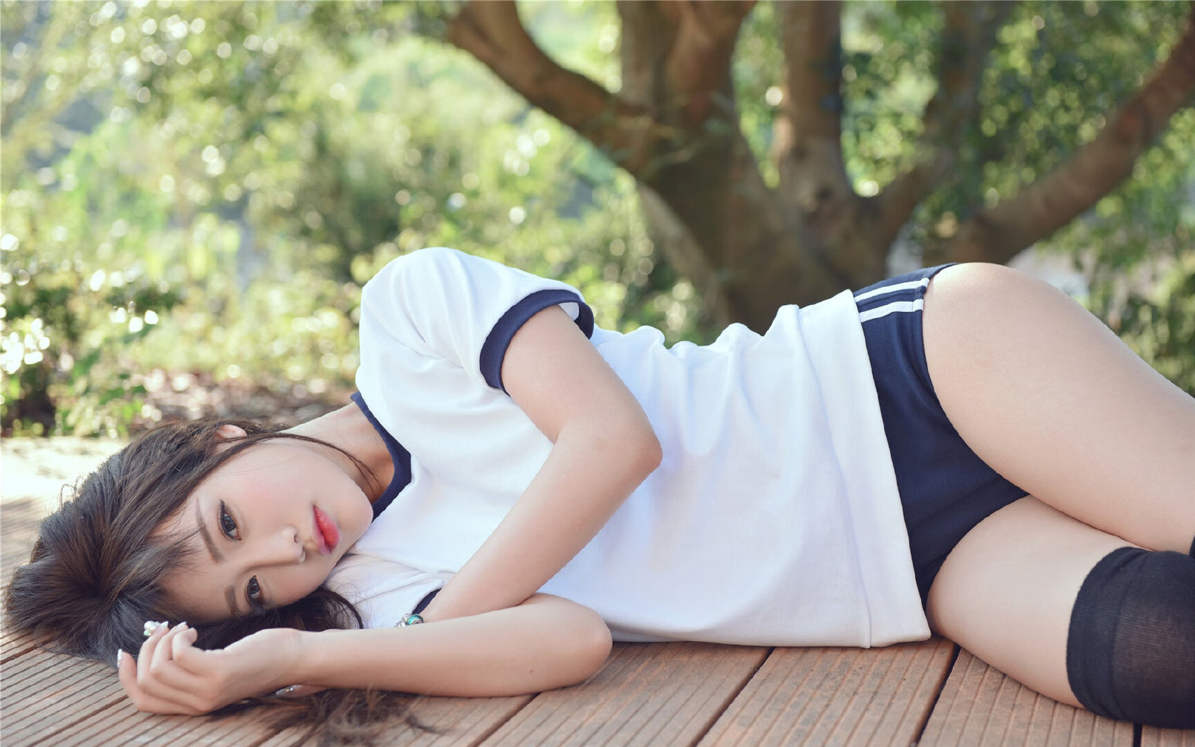 乐鱼电竞在线平台登录入口-森林狼战术板曝光强调侧翼切入配合，森林狼训练